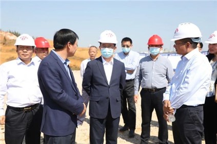 銅仁市委副書記、市長(zhǎng)皮貴懷赴中偉鎳锍精煉硫酸鎳項(xiàng)目調(diào)研